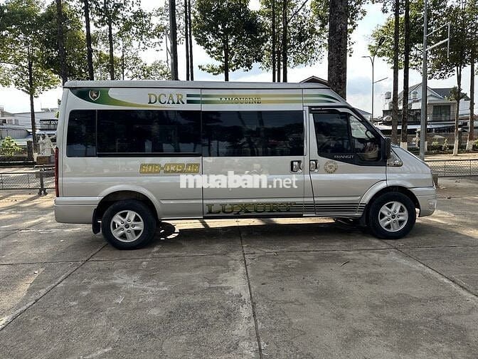 Ford Transit sx 2017 xe đẹp