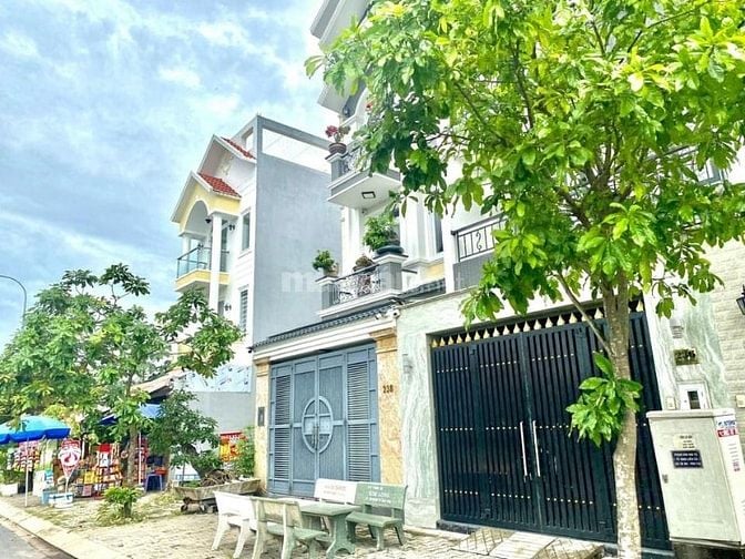 HẠ GIÁ 02 NỀN ĐẤT THỔ CƯ ĐƯỜNG NHỰA TIỆN KINH DOANH SỔ RIÊNG TPHCM