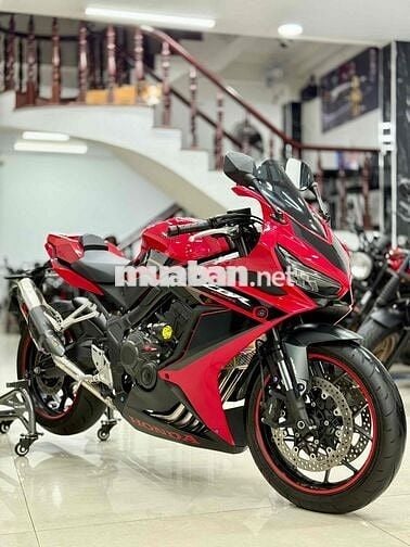 Honda CBR650r 2023  