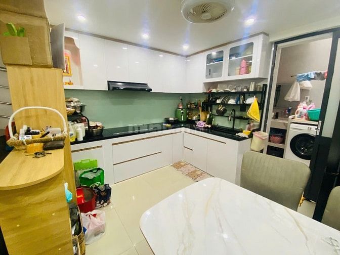 NHÀ QUẬN 10 GIẢM GIÁ CHỈ NHỈNH 8 TỶ, NGANG 4M, 3 TẦNG