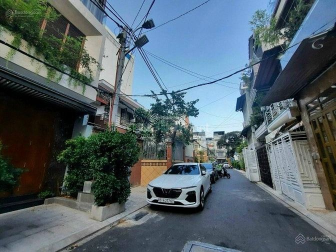NHÀ QUẬN 10 GIẢM GIÁ CHỈ NHỈNH 8 TỶ, NGANG 4M, 3 TẦNG