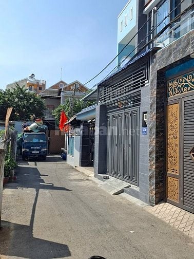 Bán đất mặt tiền đường 22 Bình Trưng Tây Quận 2 giá 27 tỷ