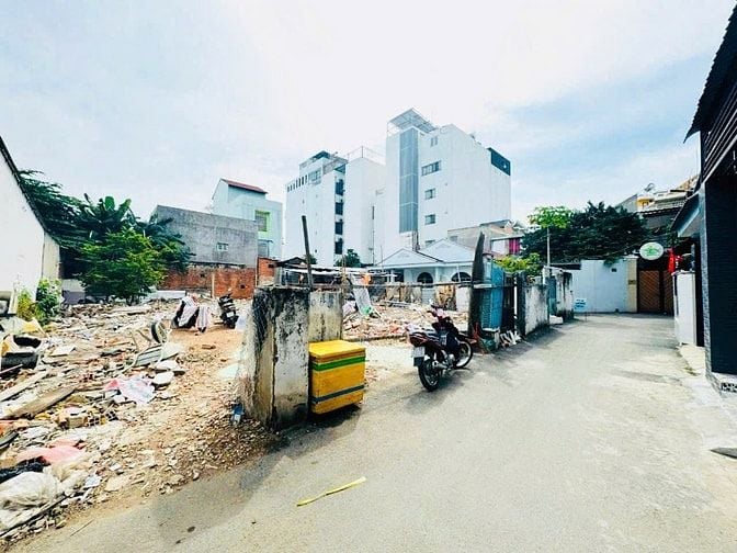 Bán đất mặt tiền đường 22 Bình Trưng Tây Quận 2 giá 27 tỷ