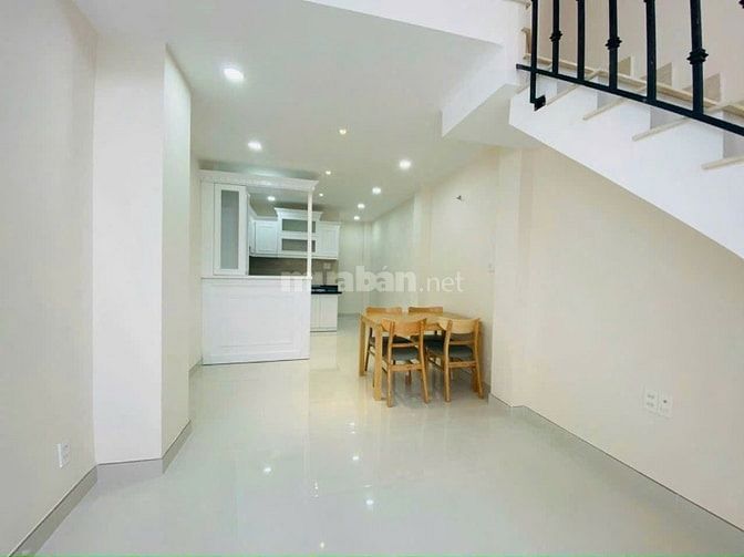 Bán nhà mới đẹp HXH 220 Hoàng Hoa Thám. 5 tầng. DT 3.8mx12m, giá 7.3 