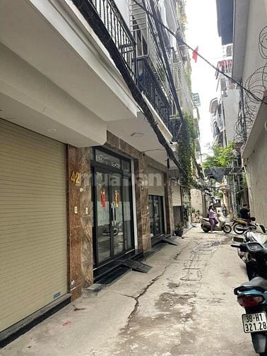 Bán nhà đẹp ở ngay ngõ 559 Kim Ngưu ô tô đõ gần,50mx5T chỉ 7,85 tỷ