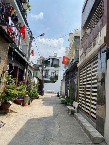 Bán nhà 3 tầng Đường số 10, Hiệp Bình Phước, QL.13 giá 5,1 tỷ