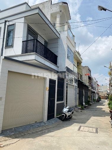 Bán nhà 3 tầng Đường số 10, Hiệp Bình Phước, QL.13 giá 5,1 tỷ