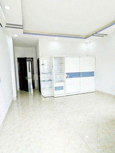 Cực Phẩm!! MTKD chợ lớn Quận 6 3 lầu (4.5x16m) chỉ 12.7 tỷ