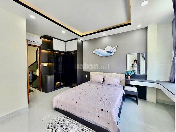 Cần bán gấp nhà gần BV Quận 11 ở Thái Phiên p8 Q11. 2,390tỷ|52m2