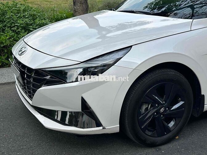 Hyundai Elantra 2024 1.6 AT Đặc biệt - 15000 km