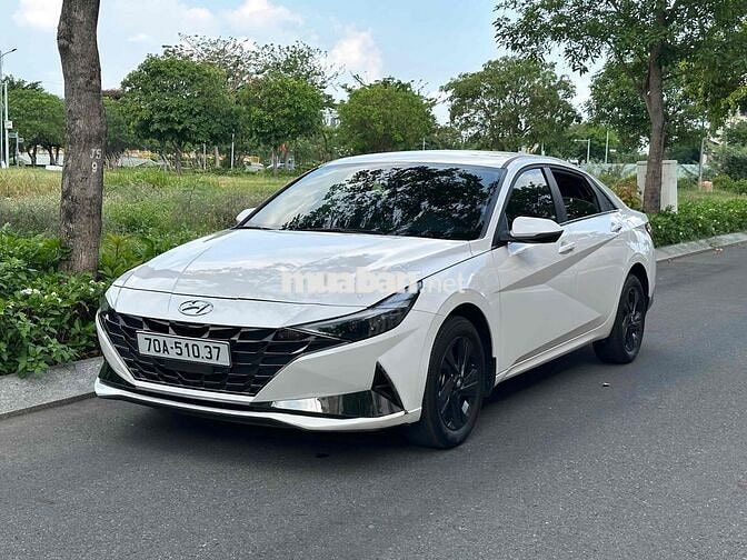 Hyundai Elantra 2024 1.6 AT Đặc biệt - 15000 km