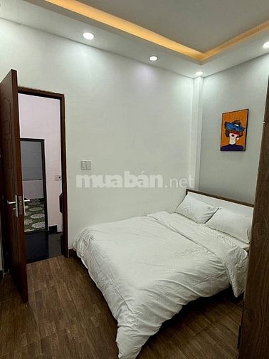  Cần bán nhà 3 tầng 3 mê kiệt 129 Tiểu La , Hải Châu , Đà Nẵng