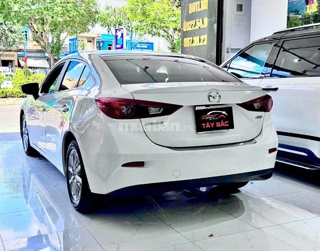 Mazda 3 2018 bản full chủ dùng kỹ xe đẹp