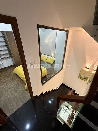  Cần bán nhà 3 tầng 3 mê kiệt 129 Tiểu La , Hải Châu , Đà Nẵng