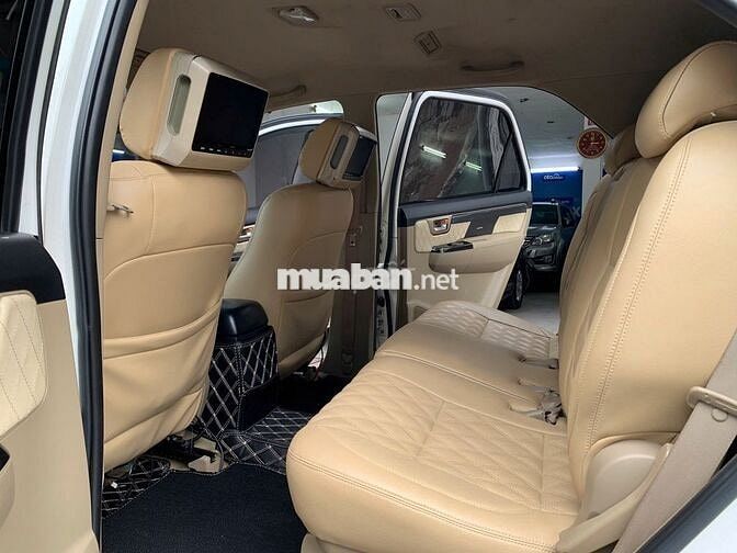 Toyota Fortuner 2015 2.7V 4x4 AT - 100000 km