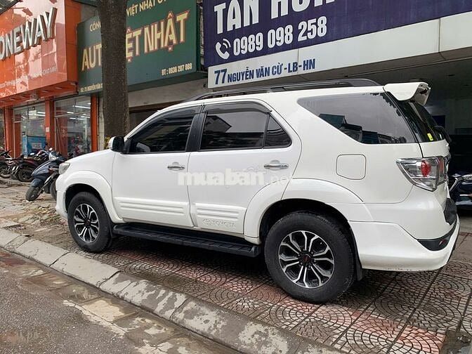 Toyota Fortuner 2015 2.7V 4x4 AT - 100000 km