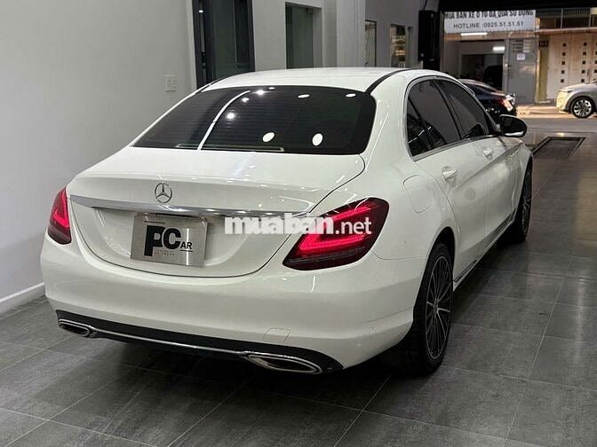 Mercedes Benz C 200 Exclusive 2020 - 56000 km