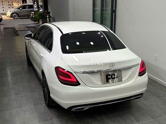 Mercedes Benz C 200 Exclusive 2020 - 56000 km