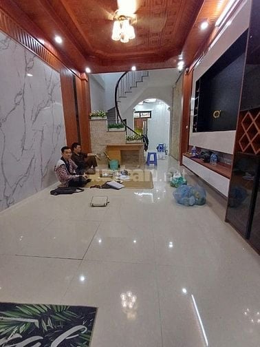Hàng Hiếm  - Định Công nhà 4 tầng - MT 3.5m DT 42m 