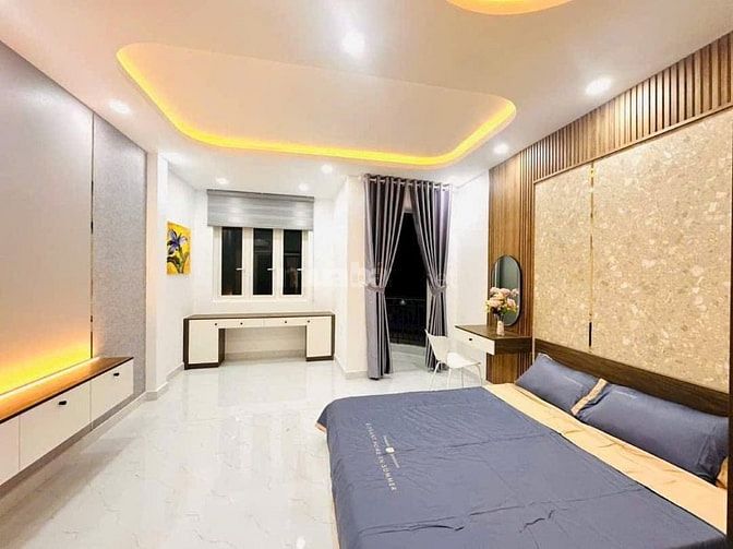MUA NHANH BÁN NHANH NHÀ HOA LAN, P7, PHÚ NHUẬN GIÁ 3,950 TỶ/64M2
