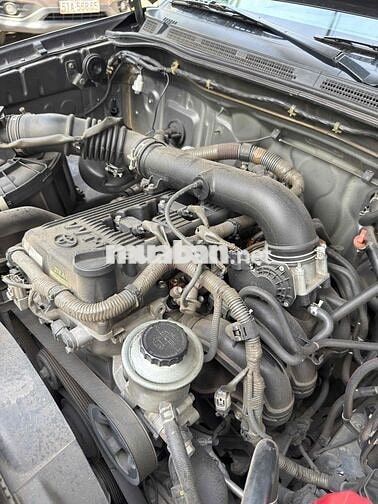 Toyota Fortuner 2010 2.7V - 200000 km