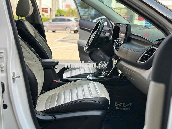 KIA SELTOS 1.4PREMIUM 2022 cực đẹp