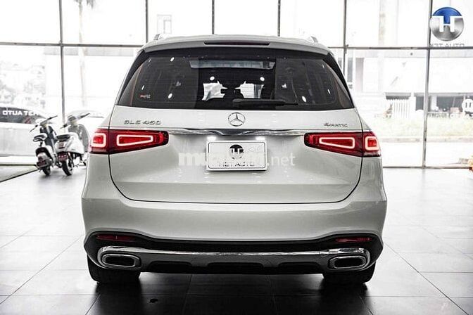 Mercedes Benz GLS450 4Matic Model 2023 - 7000 km