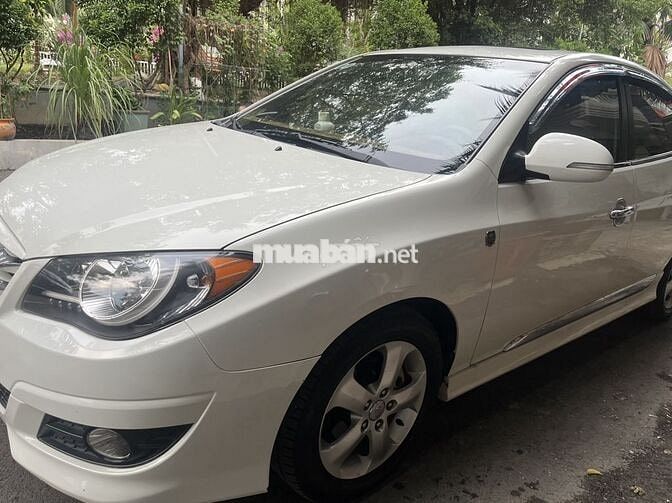 Hyundai Avante 2011 1.6 AT - 60000 km