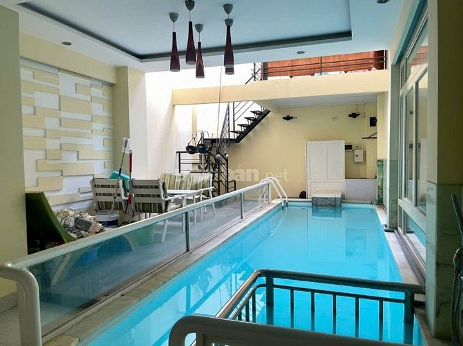 Bán nhà quận 8, Âu Dương Lân, 146m2, 4 tầng hồ bơi, giá 13,8 tỷ TL