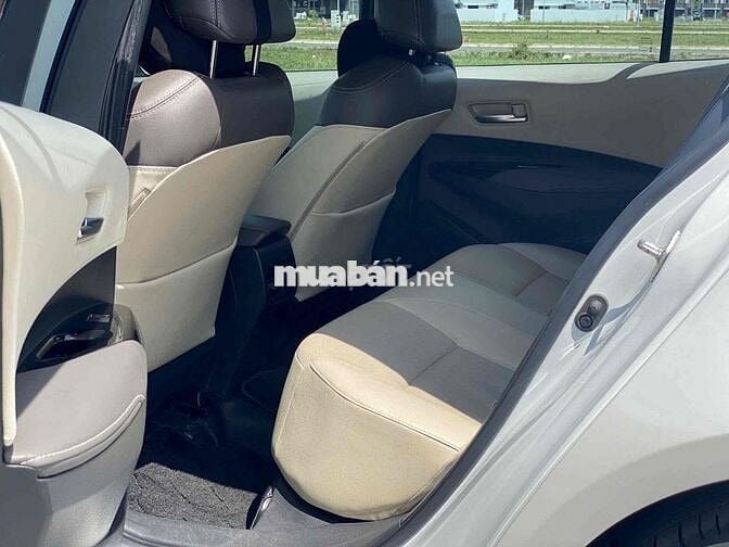 Toyota Altis 2022 1.8V - 69000 km - Hãng bán