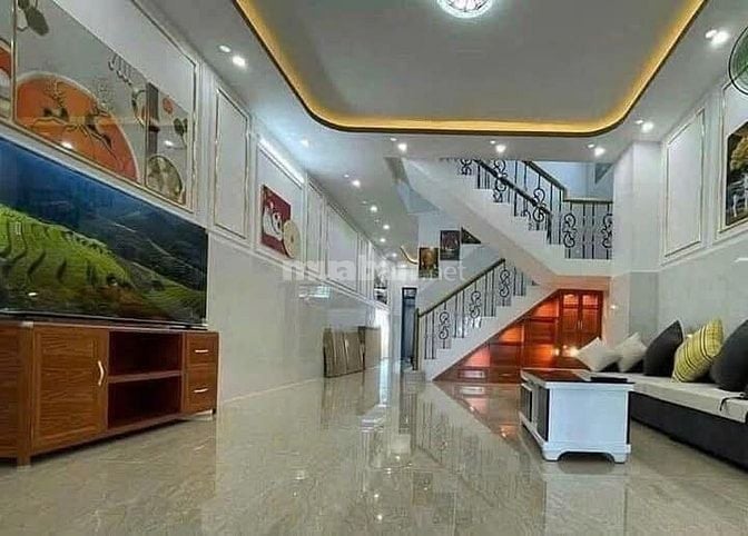 HẠ GIÁ BÁN GẤP NHÀ MỚI DT 63M2(4,5×14) ĐƯỜNG TÔN ĐẢN,P15,Q4 3TỶ950