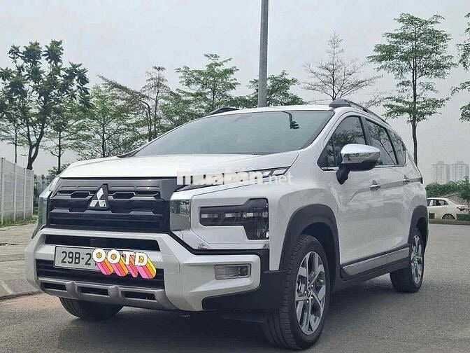 Mitsubishi Xpander 2024 Cross 1.5 AT - 5000 km