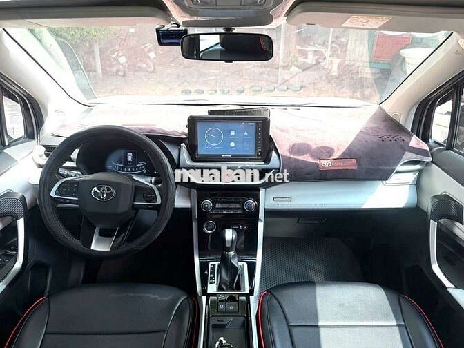 Toyota Veloz Cross 2023 - 62000 km