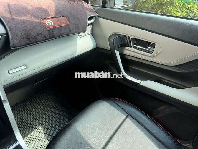 Toyota Veloz Cross 2023 - 62000 km
