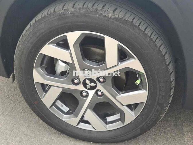 Mitsubishi Xpander 2024 Cross 1.5 AT - 5000 km