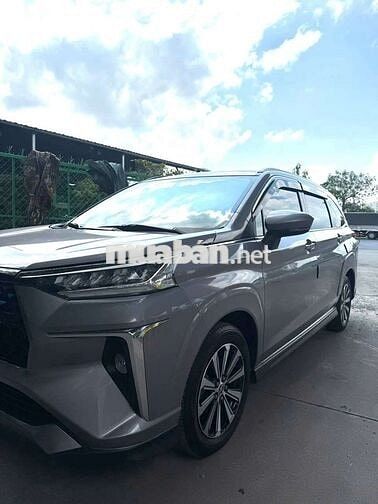 Toyota Veloz Cross 2023 - 62000 km