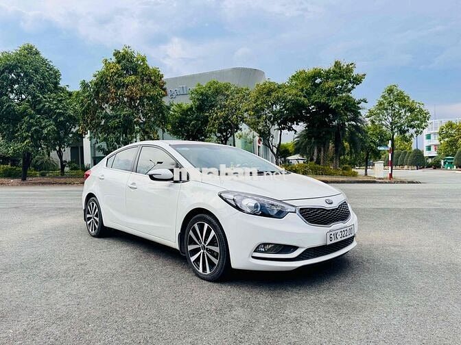 Kia K3 2015 1.6 AT - 80000 km