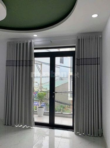 Cần cho thuê nhà Mặt Tiền Lê Văn Sỹ P.13 Q.Phú Nhuận ( có thang máy ).