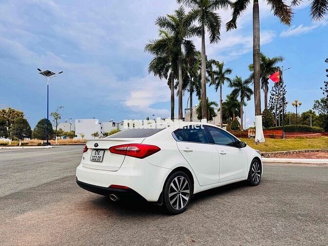 Kia K3 2015 1.6 AT - 80000 km