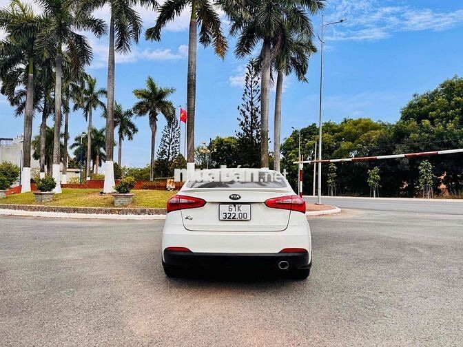 Kia K3 2015 1.6 AT - 80000 km