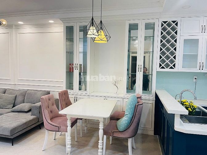 Nhà đẹp cần bán nhanh, căn hộ trung tâm Hồ Chí Minh