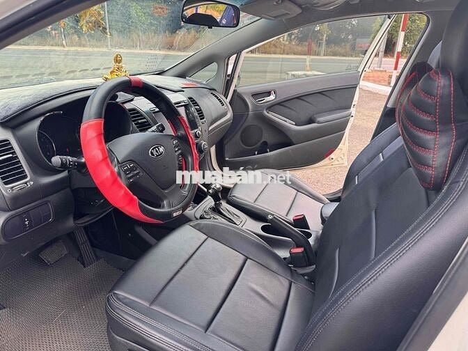 Kia K3 2015 1.6 AT - 80000 km