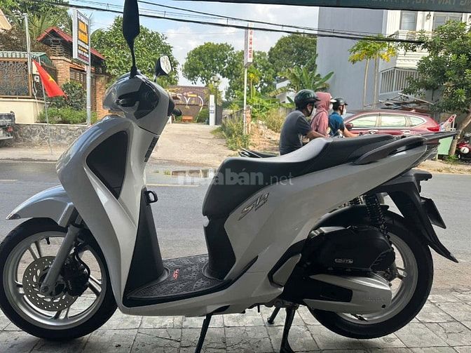 Cần bán xe Sh 150 CBS .xe Chính chủ. Giá 68 triệu.
