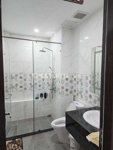 Q7 NHÀ ĐẸP 5 TẦNG -KHU KIỀU ĐÀM CẠNH KHU DC HIM LAM - HẺM LỚN 6M