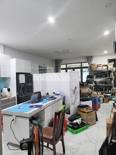 Q7 NHÀ ĐẸP 5 TẦNG -KHU KIỀU ĐÀM CẠNH KHU DC HIM LAM - HẺM LỚN 6M