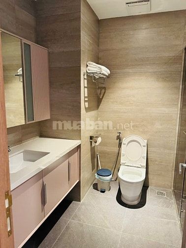 VỊ TRÍ ĐẸP NGÕ THÔNG, 5 TẦNG THANG MÁY, SỔ ĐỎ, CHÍNH CHỦ, NỞ HẬU