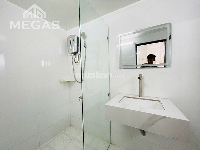 Chủ nhà cho thuê phòng trọ ban công siêu thoáng 
