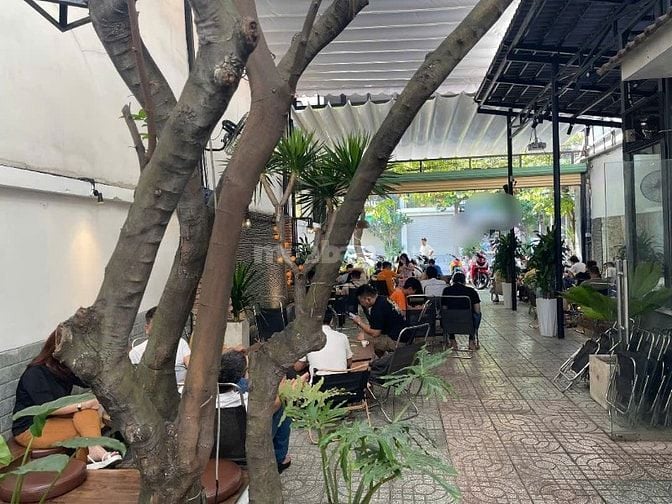 Sang quán cafe không gian thoáng, mặt tiền đuờng khu chung cư Gò Vấp 