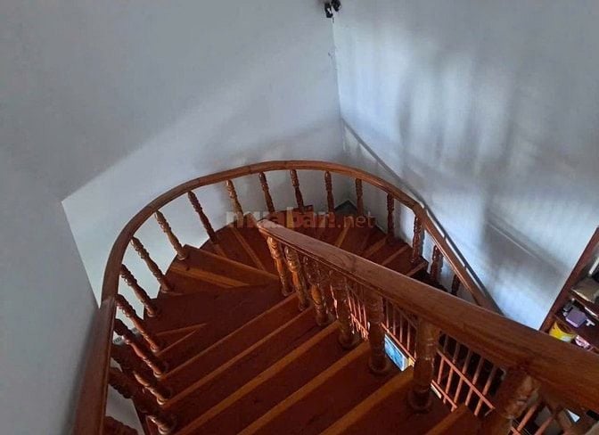 Cần tiền Bán nhanh căn nhà 1 trệt 1 lầu trả nợ ở quận 12 giá 850 triệu