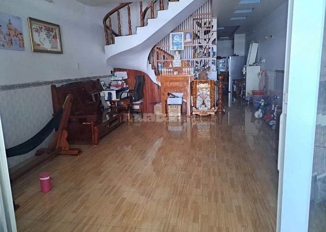 Cần tiền Bán nhanh căn nhà 1 trệt 1 lầu trả nợ ở quận 12 giá 850 triệu